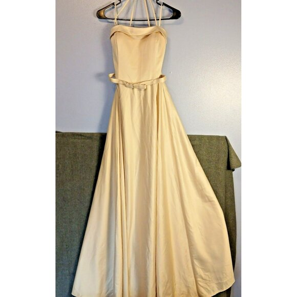 Allure Bridals Bridesmade Dress-Sand- NWT-Strapless-Size 14 - Picture 3 of 9